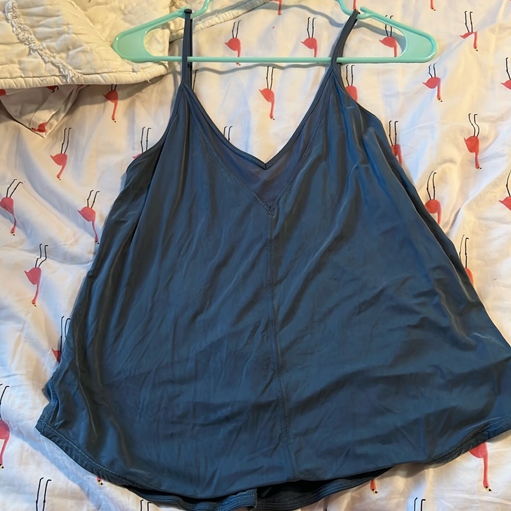 Lululemon tank